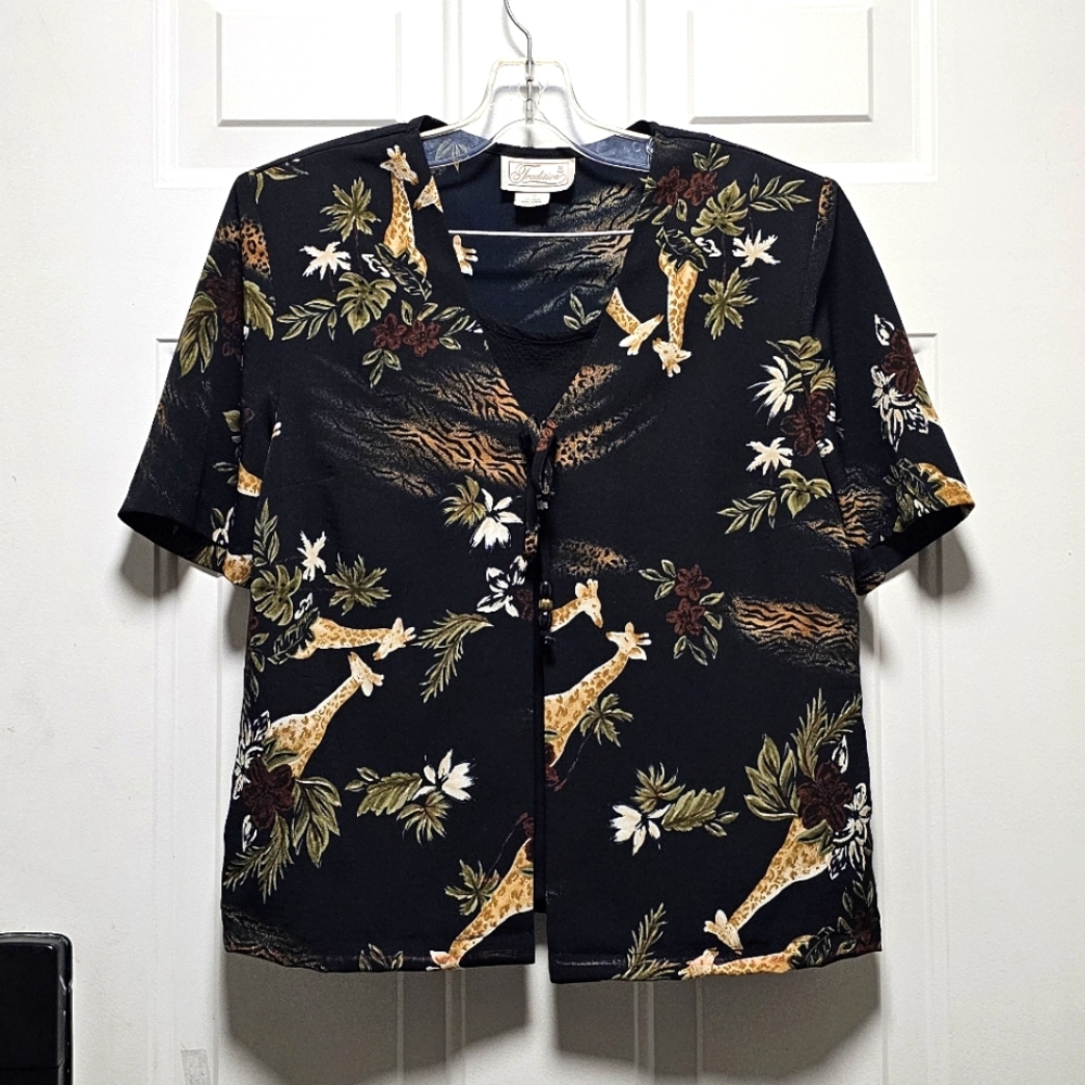 Y2K Vintage short sleeved traditions blouse